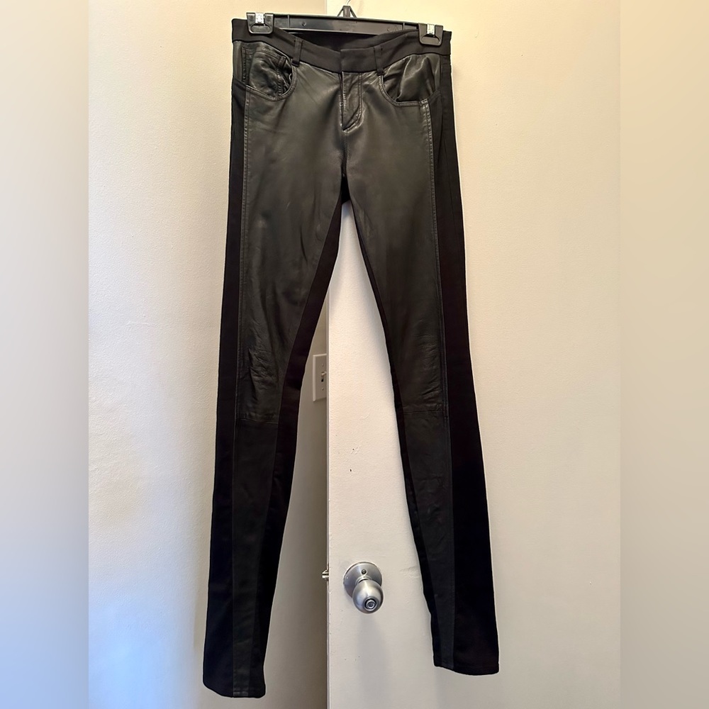 Helmut Lang skinny leg front leather pants. Sz 25